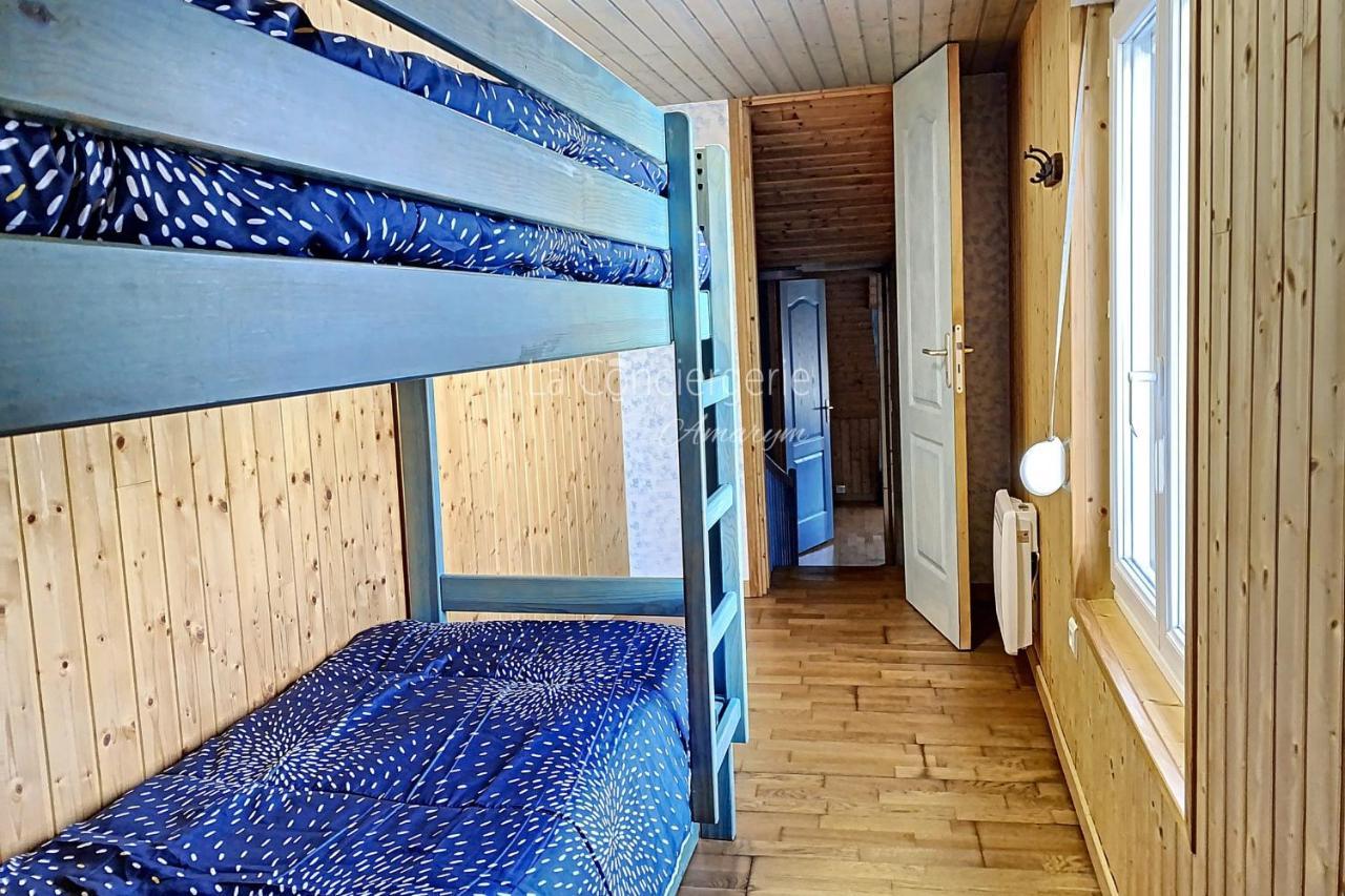 Am 57 - The Blue House Villa Олт Екстериор снимка