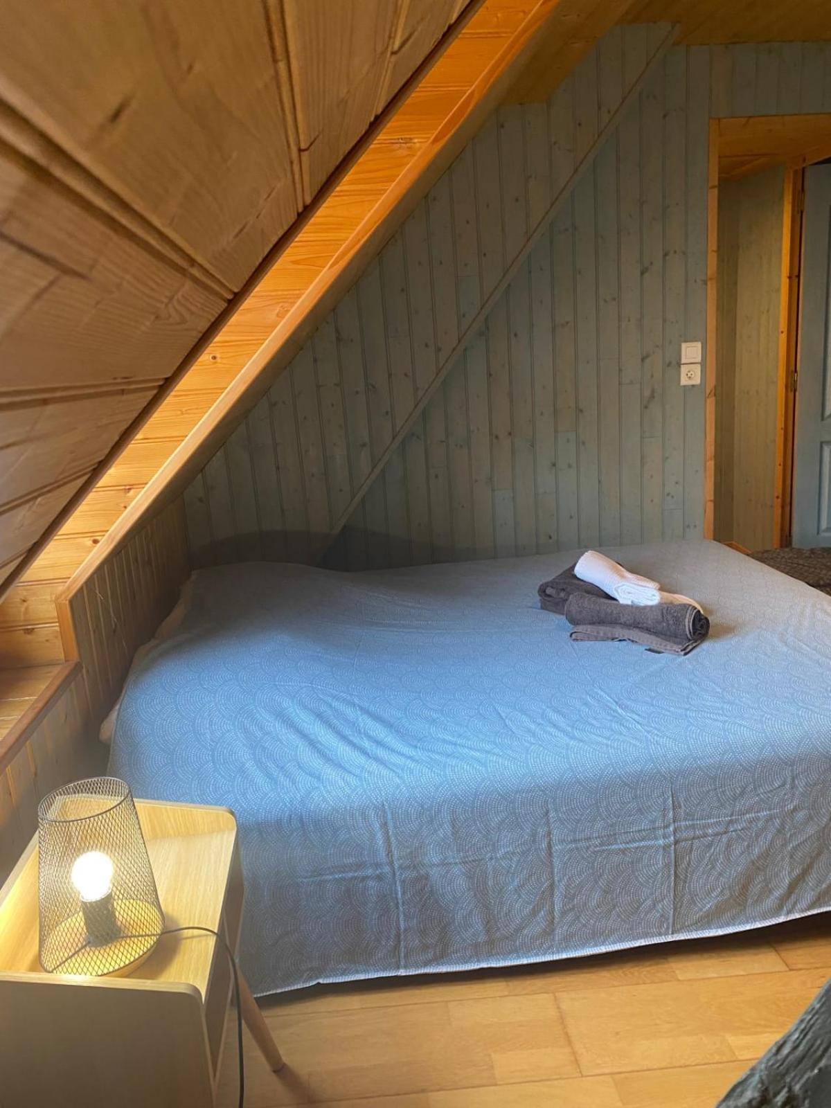 Am 57 - The Blue House Villa Олт Екстериор снимка