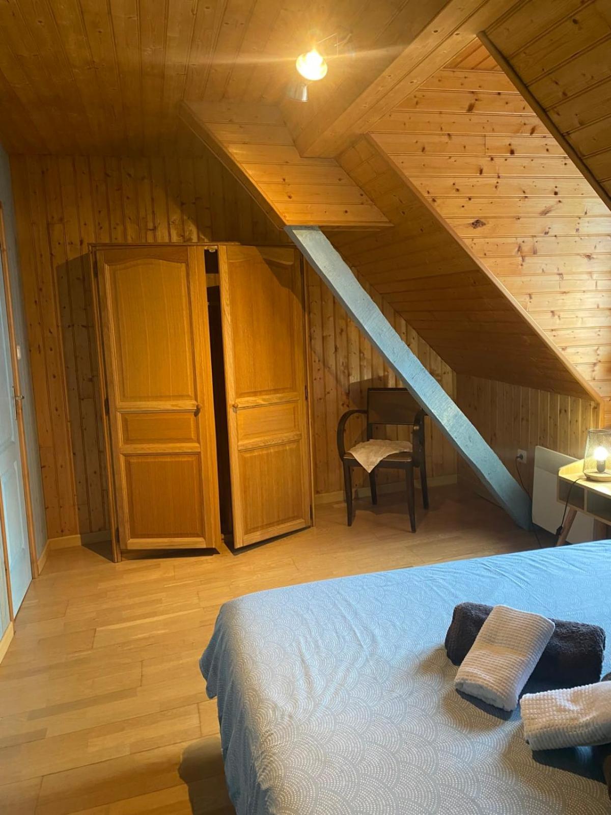 Am 57 - The Blue House Villa Олт Екстериор снимка